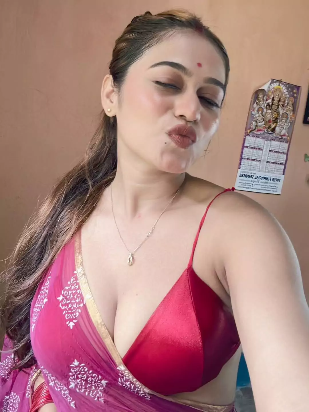 Sujata Housewife Escort