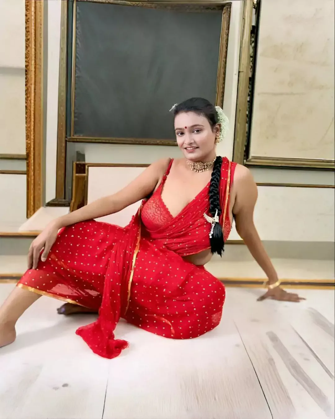 Natasha Housewife Escorts