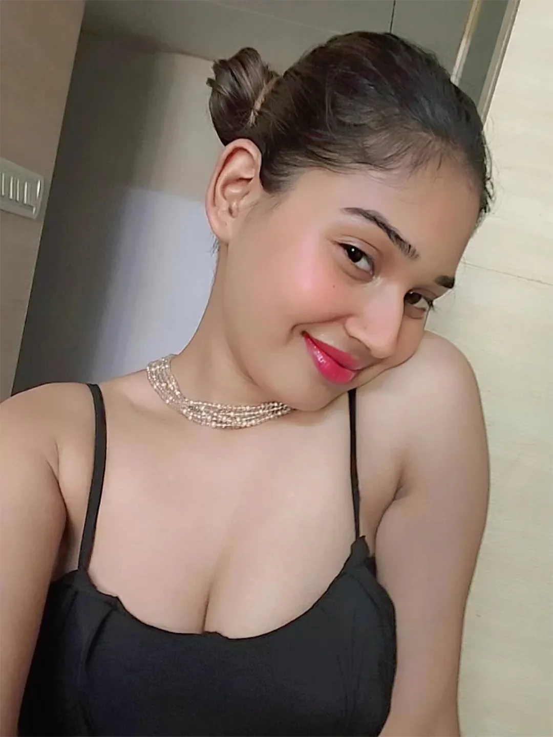 Busty Model Escorts in Kolkata