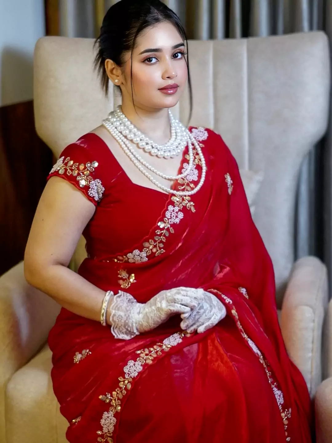 Prianka Bengali Call Girl in Kolkata