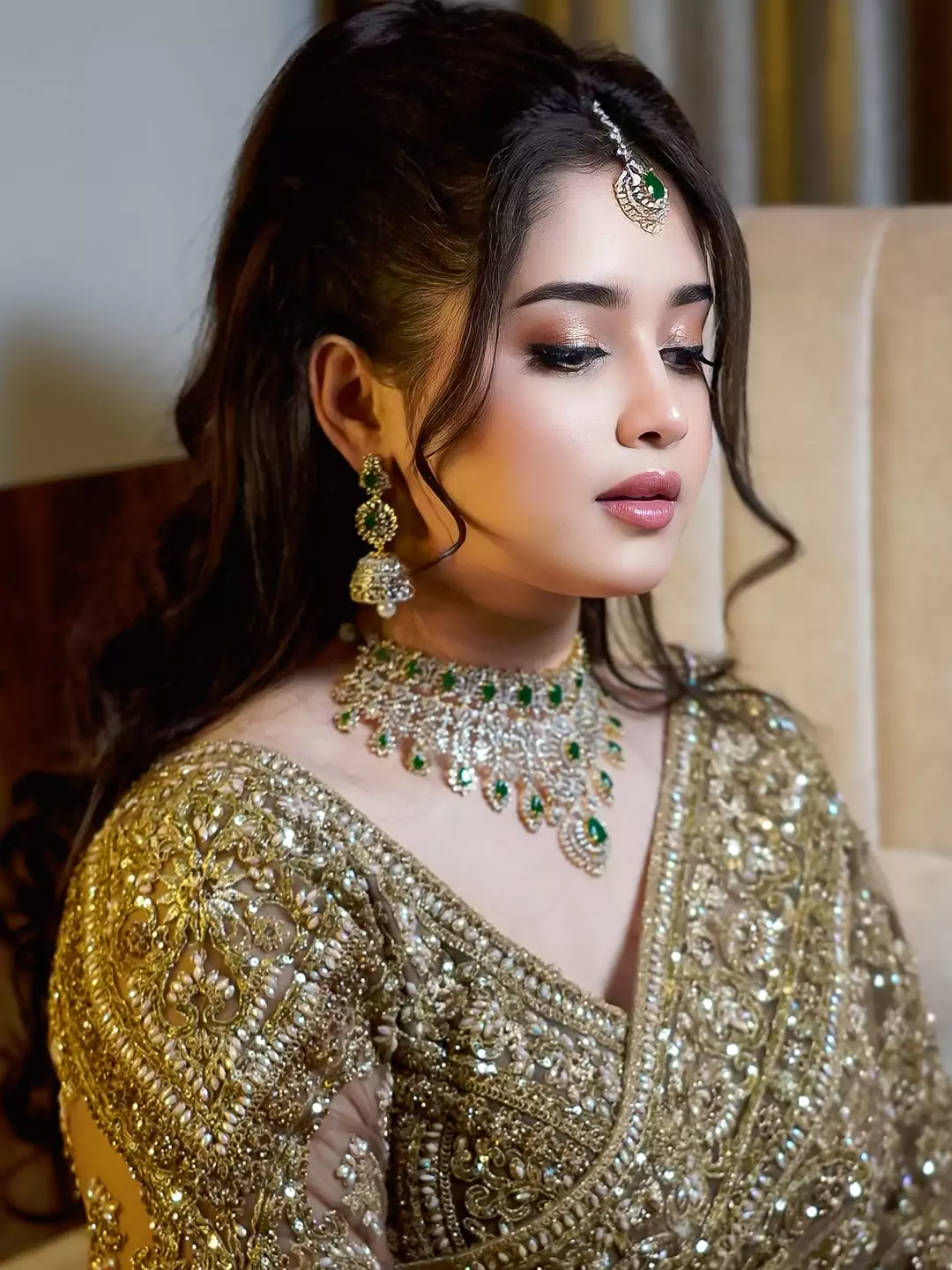 Prianka Bengali Model Escort in Kolkata