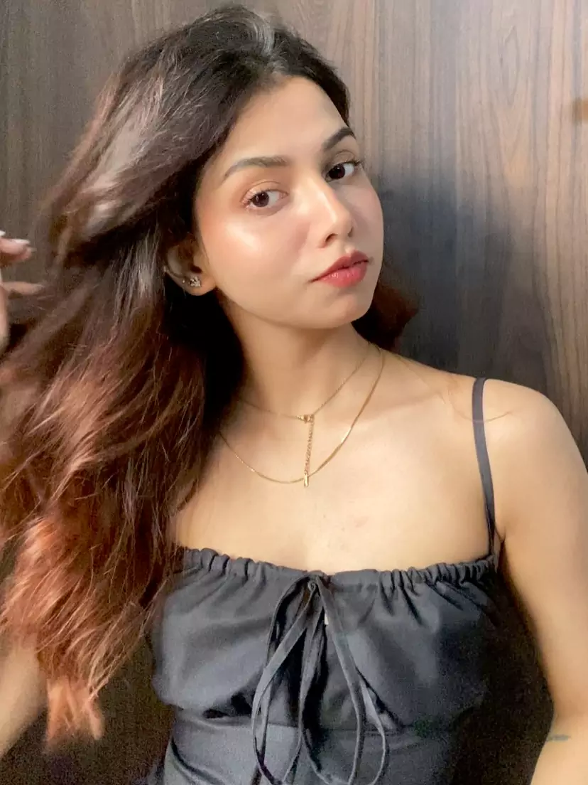 Runu Sexy Celebrity Call Girls in Kolkata